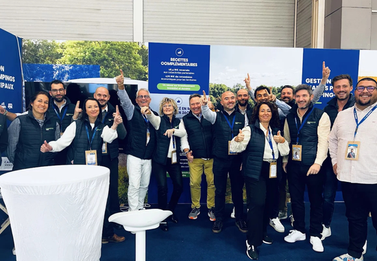 équipe commerciale CAMPING CAR PARK