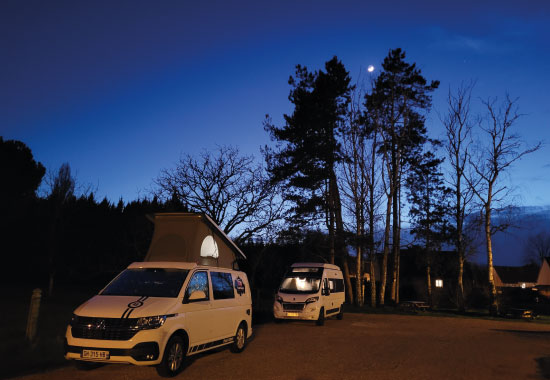 Van, fourgon et camping-car : quelles différences?