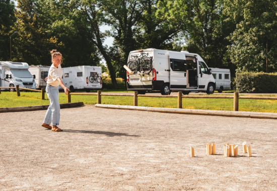 Les camping-caristes ne sont pas seulement des usagers : ce sont des touristes